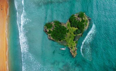 Villa o Hotel a Bali? Massimizza la Privacy e il Servizio per Due