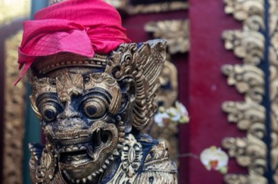 Pastelería Bali: Ubud orgánico versus Seminyak vanguardista para