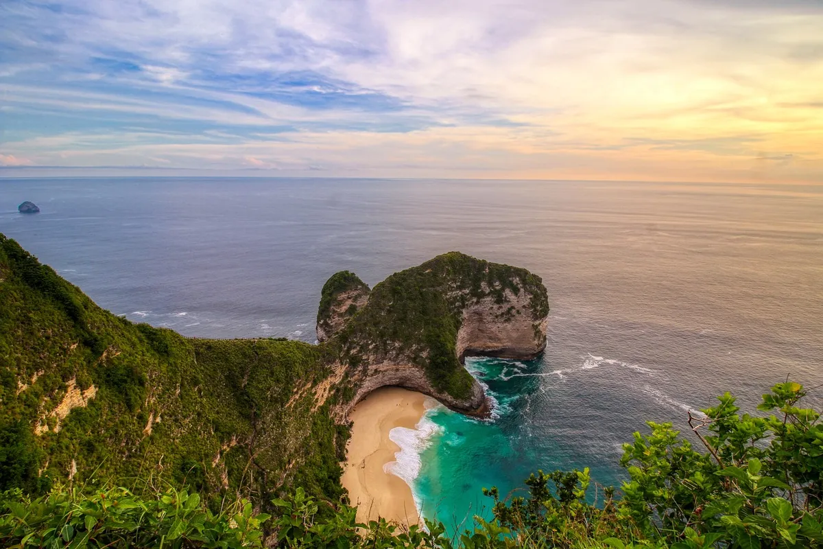 beach, sunset, nusa penida, kelingking beach, travel, bali, indonesia, vacation, nature, tourism, landscape, nusa penida, nusa penida, nusa penida, nusa penida,