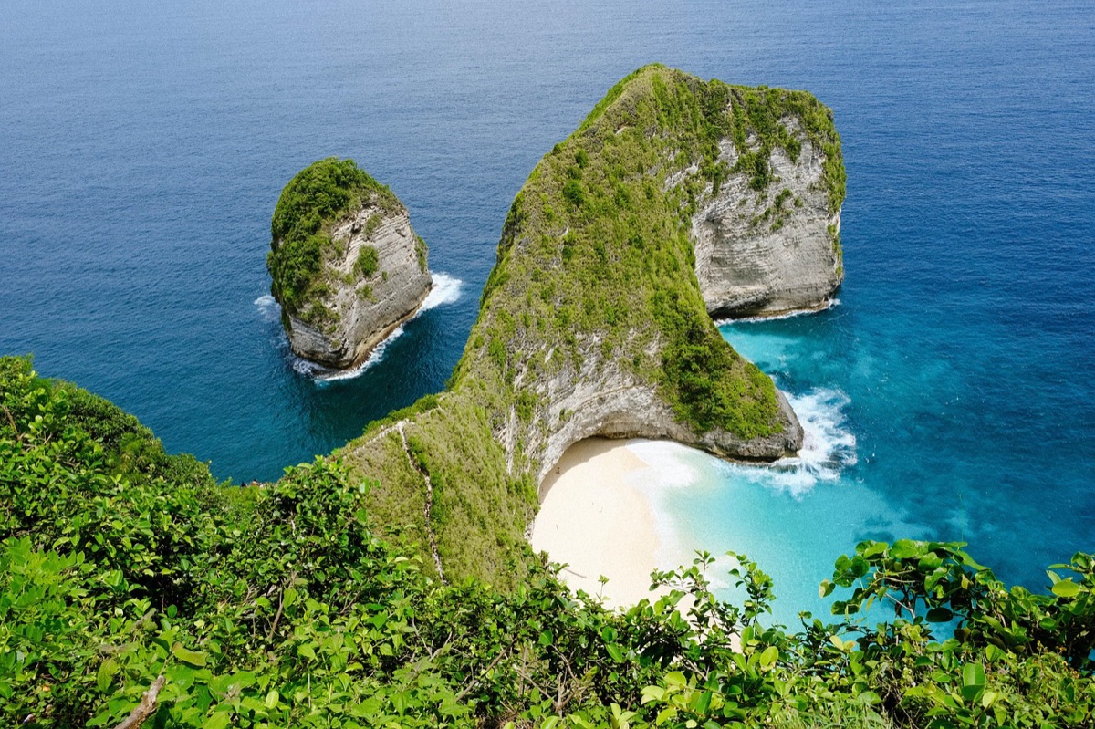 巴釐島手機使用技巧：SIM卡與巴釐島明信片